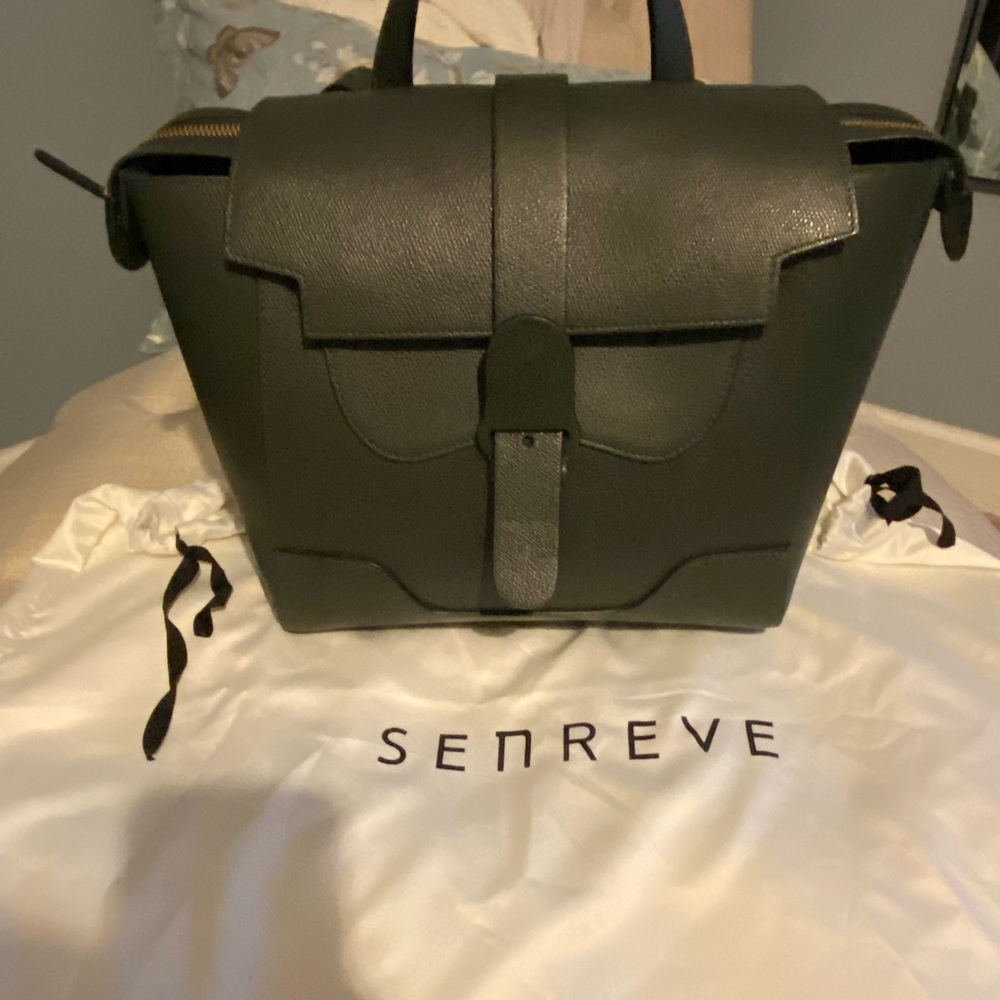Authentic Midi Senreve Dark Green purse/backpack.